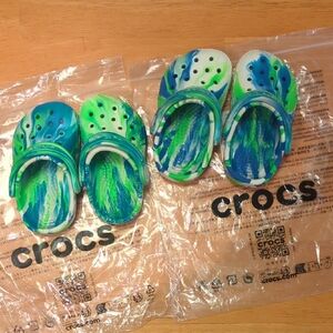 CROCS Kids' Multicolor Swirl Sandals
